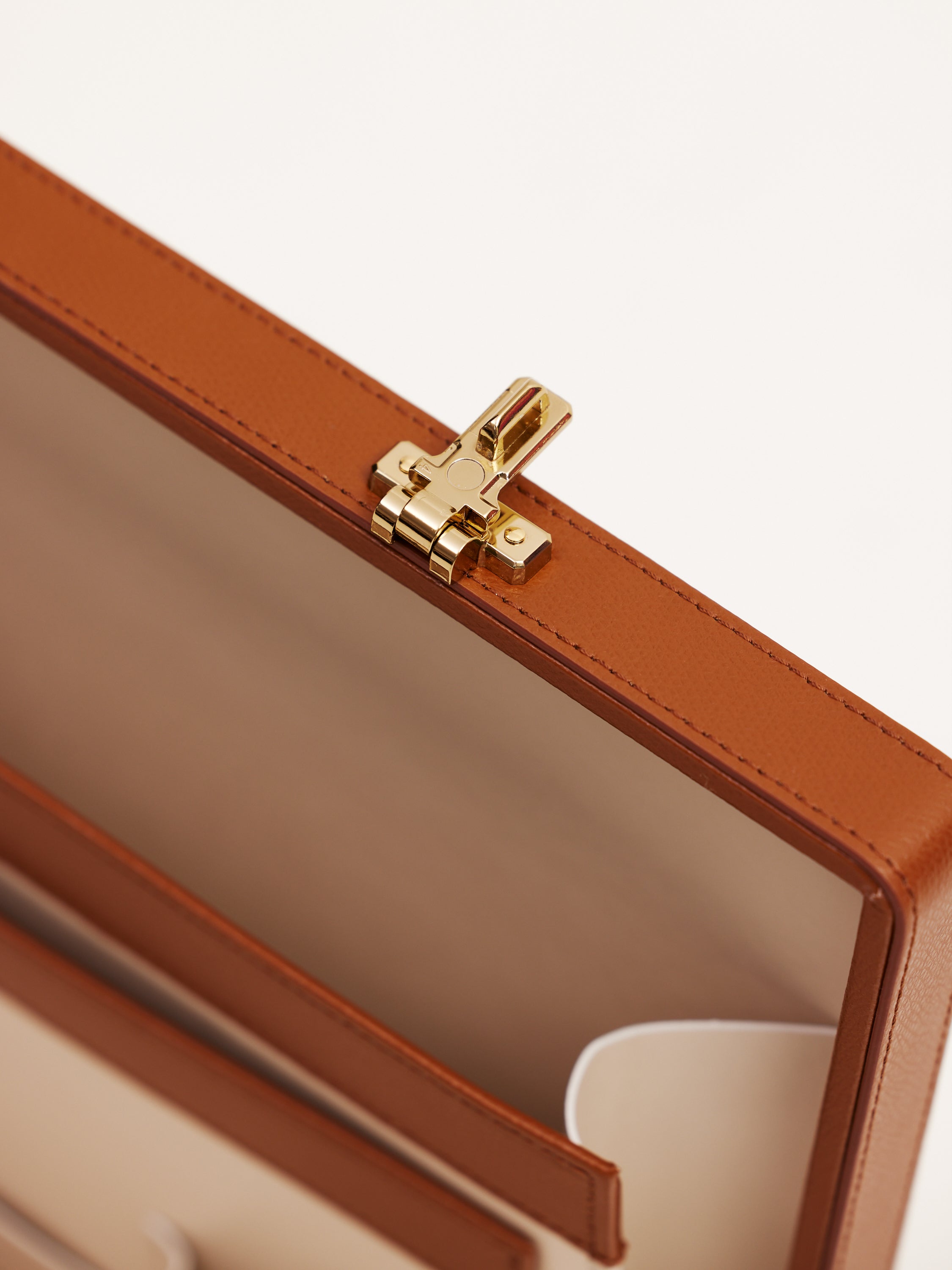 The Heritage Briefcase – Cuoio Scuro