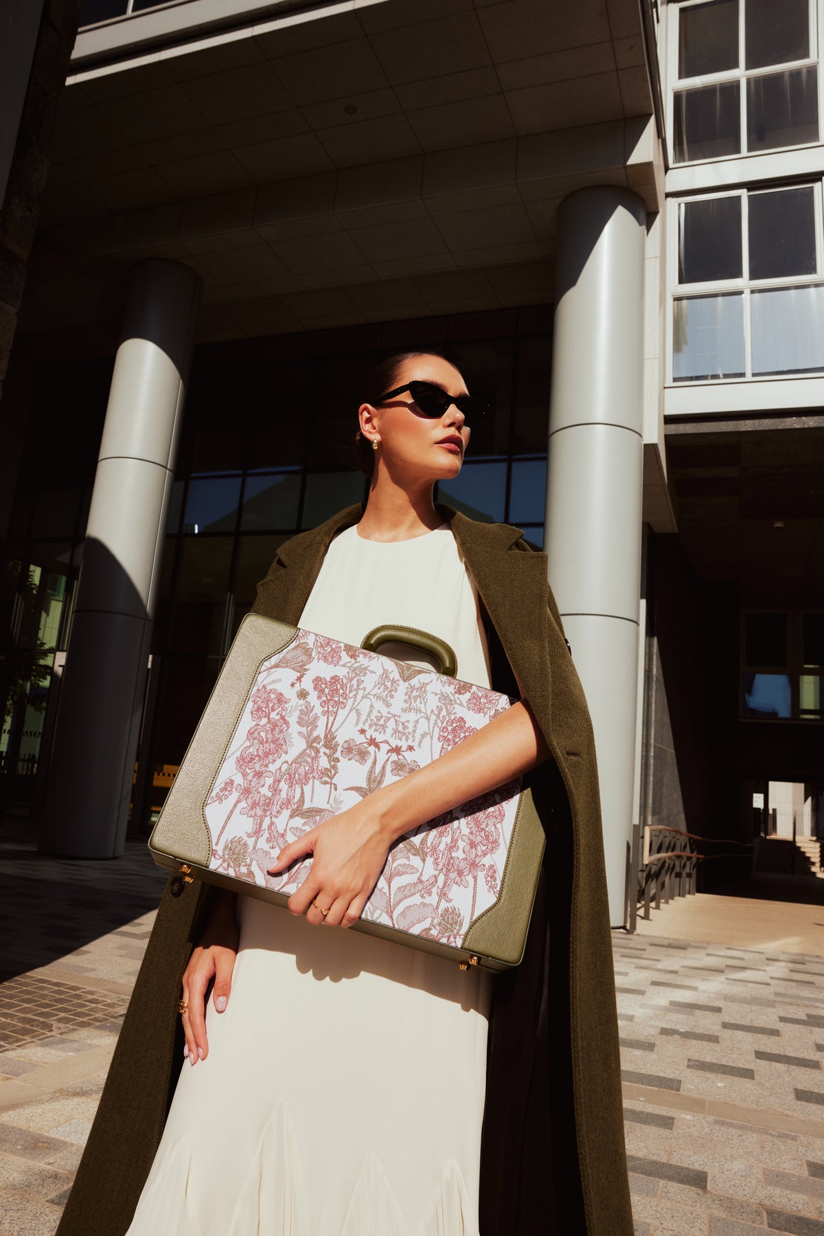 The Heritage Briefcase - Olive