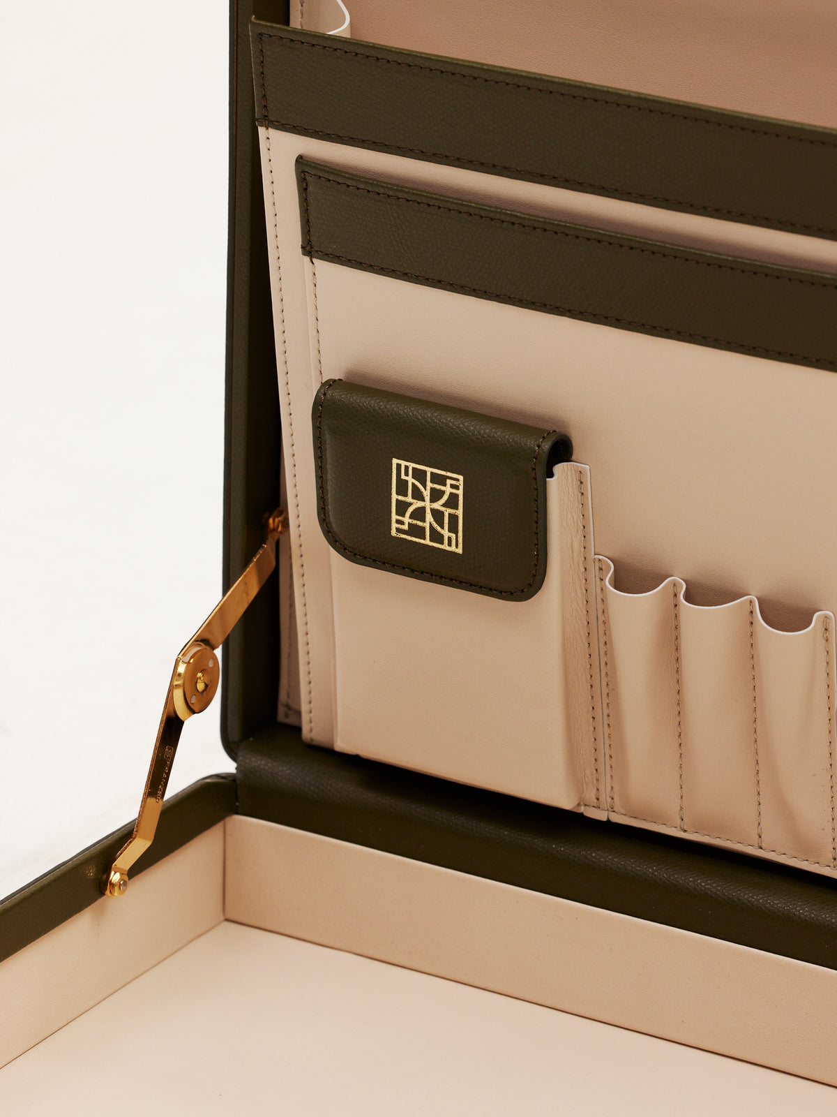 The Heritage Briefcase - Olive